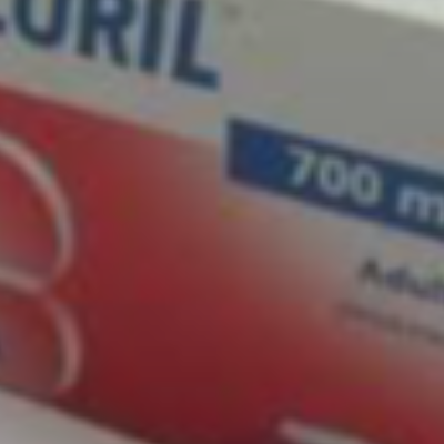 Nifluril Adulte 700 mg Suppositoire